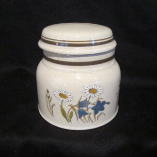 Royal Doulton Hill Top LS1025 Covered Sugar