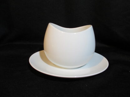 Thomas Rhythm Gravy Boat On Fixed Stand