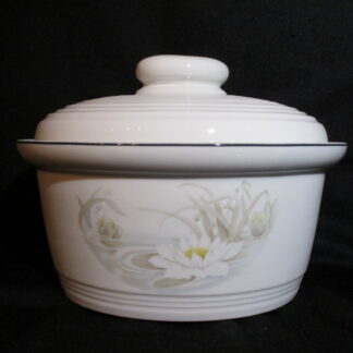 Royal Doulton Hampstead LS1053 Oval Covered Casserole