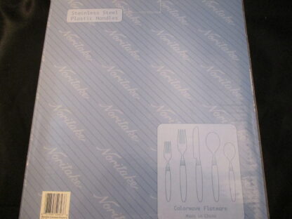 Noritake Colorwave Raspberry 8945 Boxed 5 Piece Place Setting NEW - Image 3