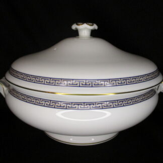 Wedgwood Palatia R4700 Covered Vegetable Bowl
