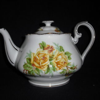 Royal Albert Yellow Tea Rose Teapot - 4 Cup