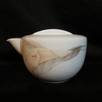 Mikasa New Spirit CL908 Covered Creamer