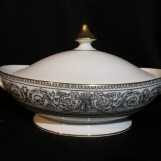 Royal Doulton Baronet H4999 Covered Vegetable Bowl