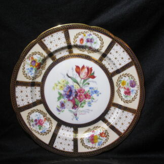 Paragon Queen Mary 8902 Dinner Plate - Tulip