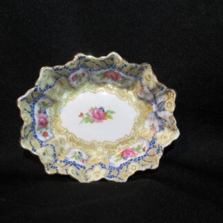 Royal Albert Valentine Scalloped Oval Sweet Dish