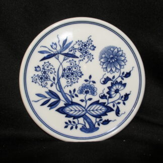 Hutschenreuther Blue Onion Trivet