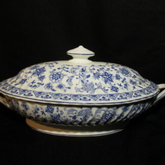Minton Shalimar Covered Vegetable Bowl