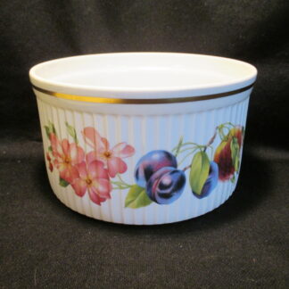 Royal Worcester Pershore Souffle - Large