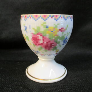 Royal Albert Petit Point Smooth Egg Cup