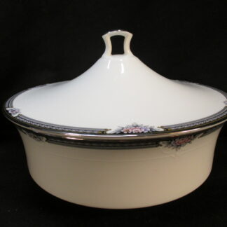 Noritake Halifax 7729 Covered Vegetable Bowl