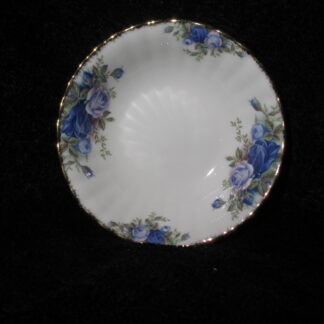 Royal Albert Moonlight Rose Fruit Nappie