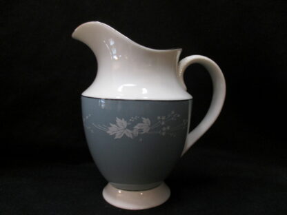 Royal Doulton Reflection TC1008 Creamer