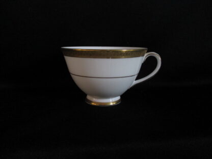 Royal Doulton Royal Gold H4980 Teacup Only