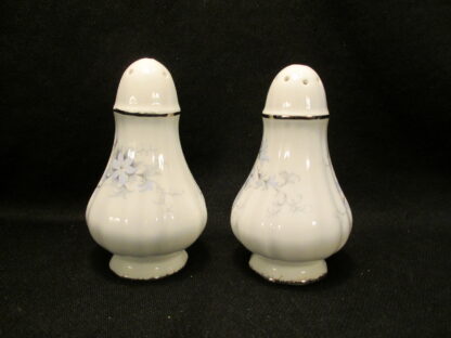 Paragon Brides Choice Elizabeth Shaker - Salt & Pepper