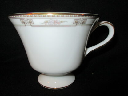 Wedgwood Colchester R4785 Teacup Only