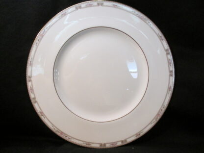 Wedgwood Colchester R4785 Dinner Plate