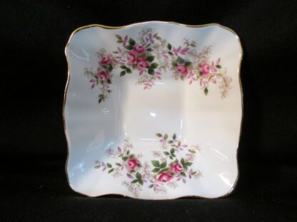 Royal Albert Lavender Rose Square Sweet Dish
