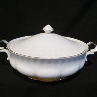 Royal Albert Val D'or Covered Vegetable Bowl