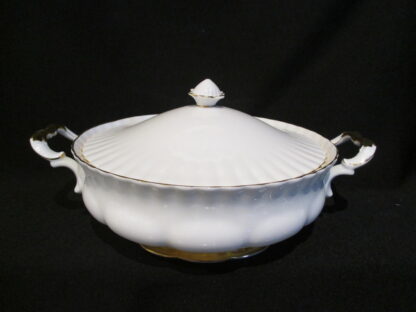Royal Albert Val D'or Covered Vegetable Bowl