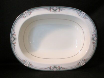 Noritake Lyndenwood 4707 Oval Vegetable Bowl