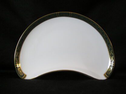 Royal Worcester Mountbatten Green Crescent Salad Plate