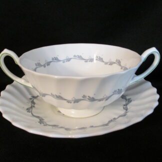 Royal Doulton The Chelsea Rose Cream Soup Bowl & Stand