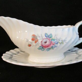 Royal Doulton The Chelsea Rose Gravy Boat & Stand