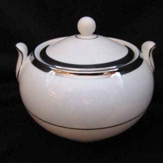 Wedgwood Carlyn W4302 Covered Sugar 
