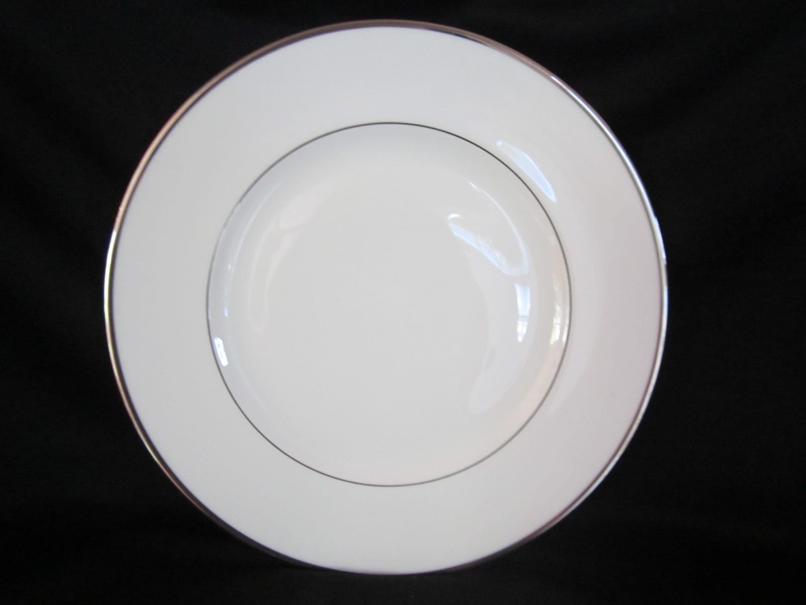 CARLYN Wedgwood Cream Soup Bowl & Stand