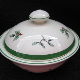 Spode Christmas Tree Covered Round Box