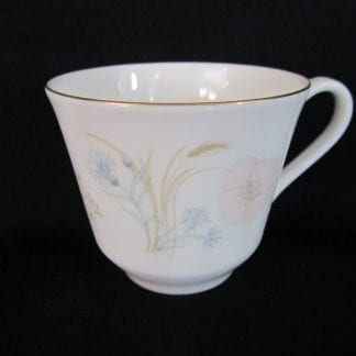 Royal Doulton Flirtation H5043 Teacup Only