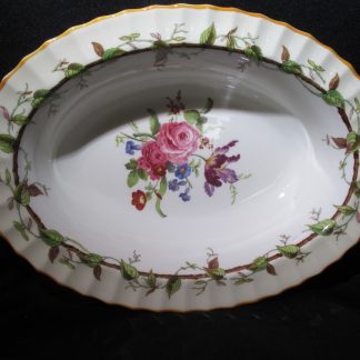 Royal Worcester Florence 2539 Oval Vegetable Bowl