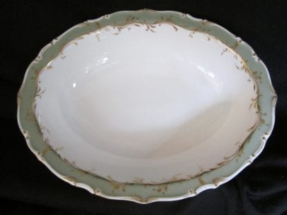 Royal Doulton Fontainebleau H4978 Oval Vegetable Bowl