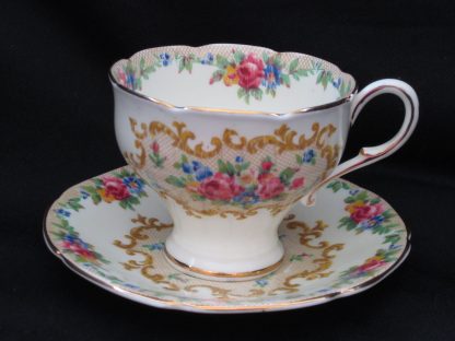 Paragon Minuet Cream G5460 Cup & Saucer