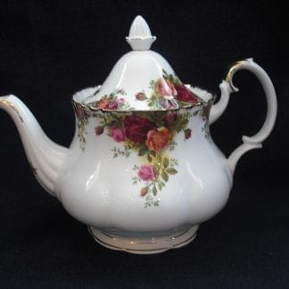 Royal Albert Old Country Roses Teapot - 6 Cup