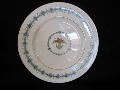 Coalport Queen Elizabeth White 9449 Dinner Plate