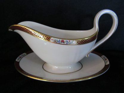 Spode Richmond Gravy Boat & Stand