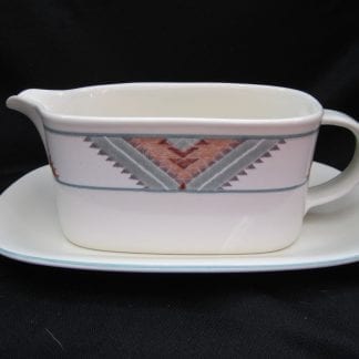 Mikasa Santa Fe CAC24 Gravy Boat & Stand