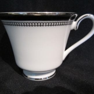 Royal Doulton Sarabande H5023 Teacup Only