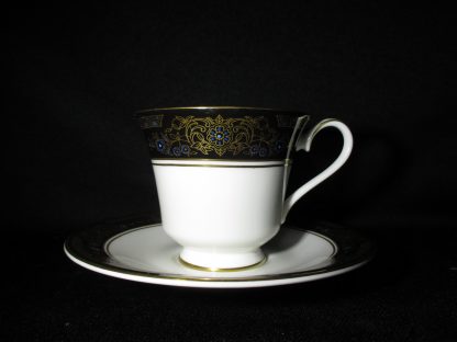 Royal Doulton Albany H5041 Cup & Saucer