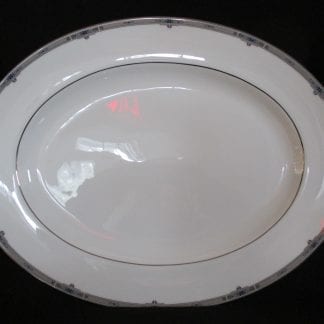 Wedgwood Amherst R4724 Oval Platter - 14 inch