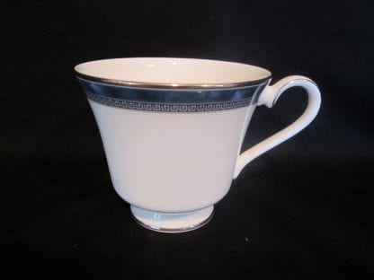 Royal Doulton Atlanta H5237 Cup & Saucer - Image 2