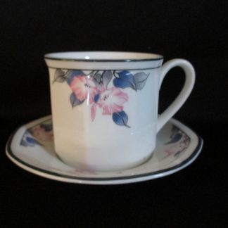 Royal Doulton Bloomsbury LS1082 Demi-Tasse Cup & Saucer