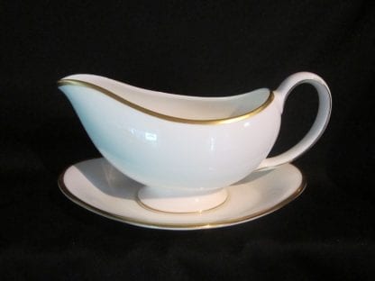 Wedgwood California W4377 Gravy Boat & Stand