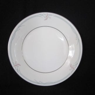 Royal Doulton Carnation H5084 Bread & Butter Plate
