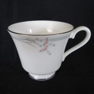 Royal Doulton Carnation H5084 Teacup Only