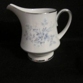 Noritake Carolyn 2693 Creamer