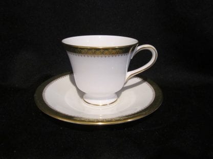 Wedgwood Chester R4446 Cup & Saucer