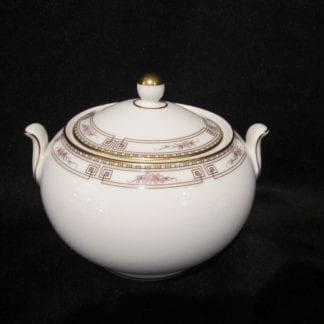 Wedgwood Colchester R4785 Covered Sugar 